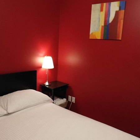 Marpole Guest House Ванкувер Экстерьер фото