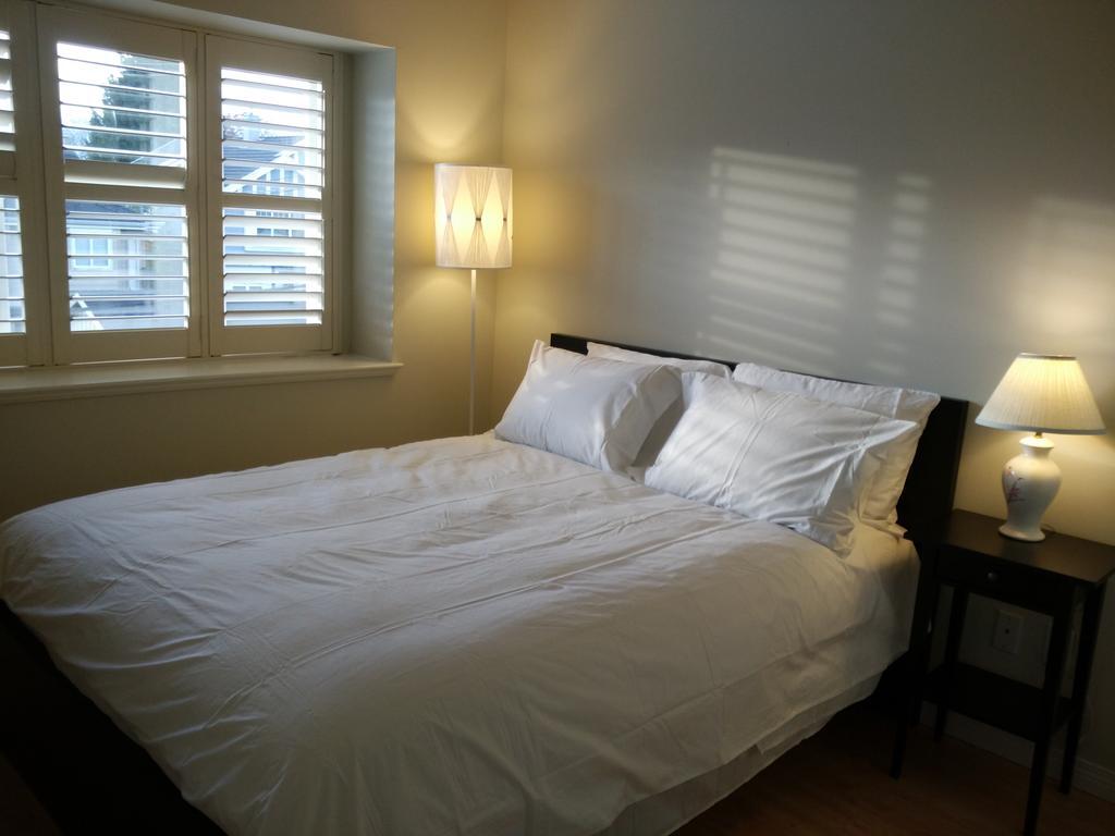 Marpole Guest House Ванкувер Экстерьер фото