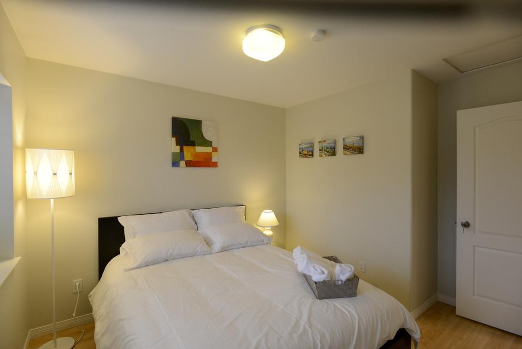 Marpole Guest House Ванкувер Экстерьер фото